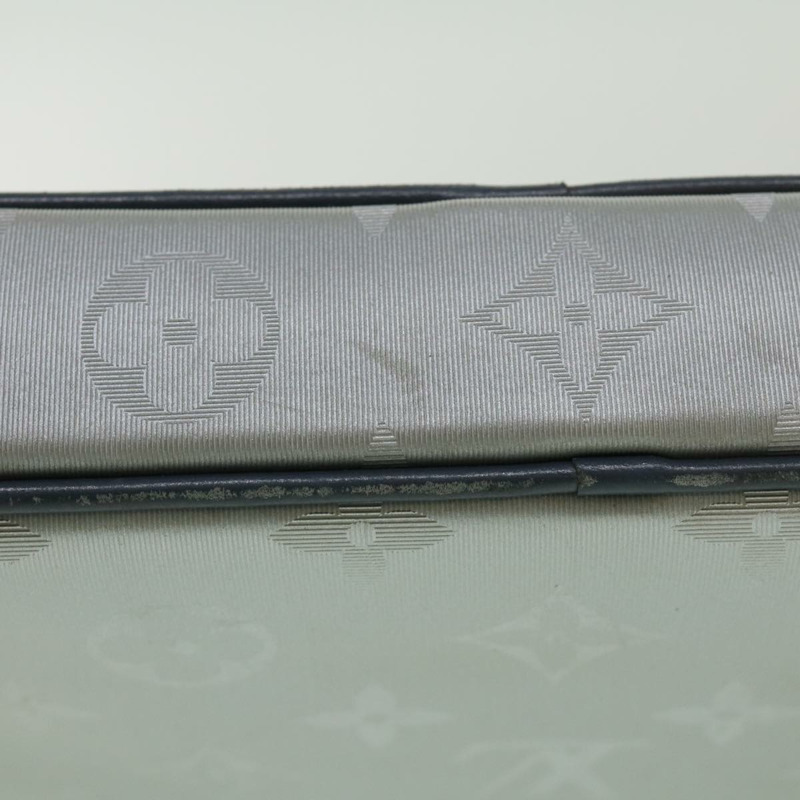 【日本直送】路易威登 Monogram Satellite Alpha 手拿包 銀色 M44171 LV Auth 32344V-6