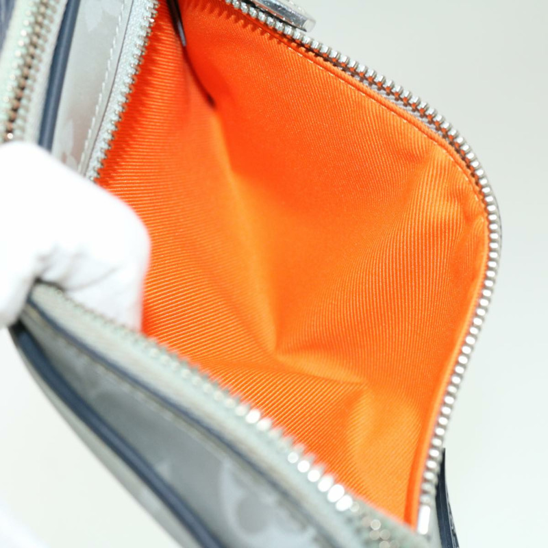 【日本直送】路易威登 Monogram Satellite Alpha 手拿包 銀色 M44171 LV Auth 32344V-20