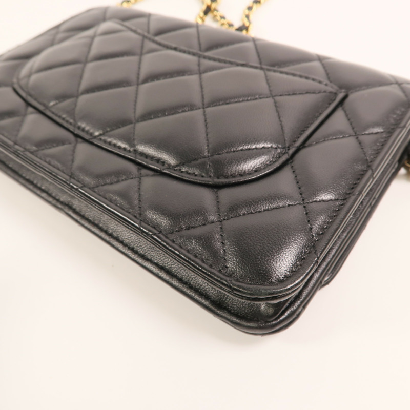 CHANEL 羊皮皮革Wallet On Chain金扣鏈帶肩背袋-10