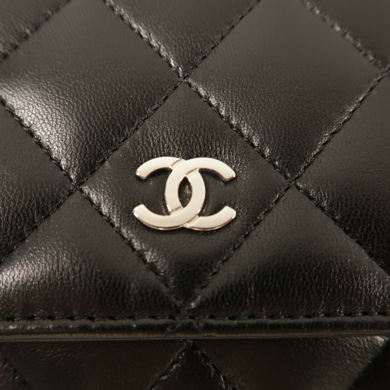 CHANEL 羊皮皮革WOC Wallet On Chain銀扣鏈帶肩背袋-9