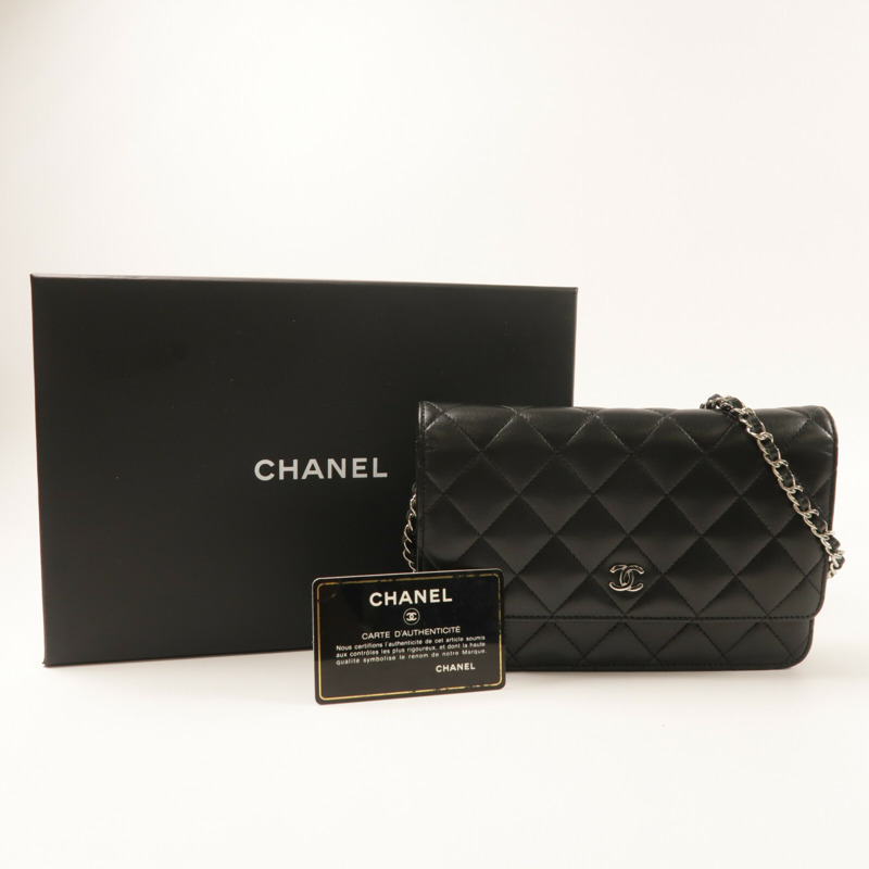 CHANEL 羊皮皮革WOC Wallet On Chain銀扣鏈帶肩背袋-11