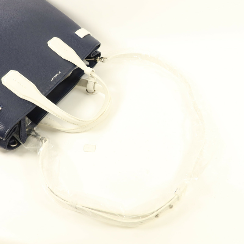 BURBERRY 牛皮皮革Banner Bag銀扣手挽肩背兩用袋-8