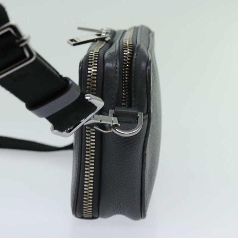 【日本直送】Christian Dior 灰色皮革肩背包，正品 70772M-2