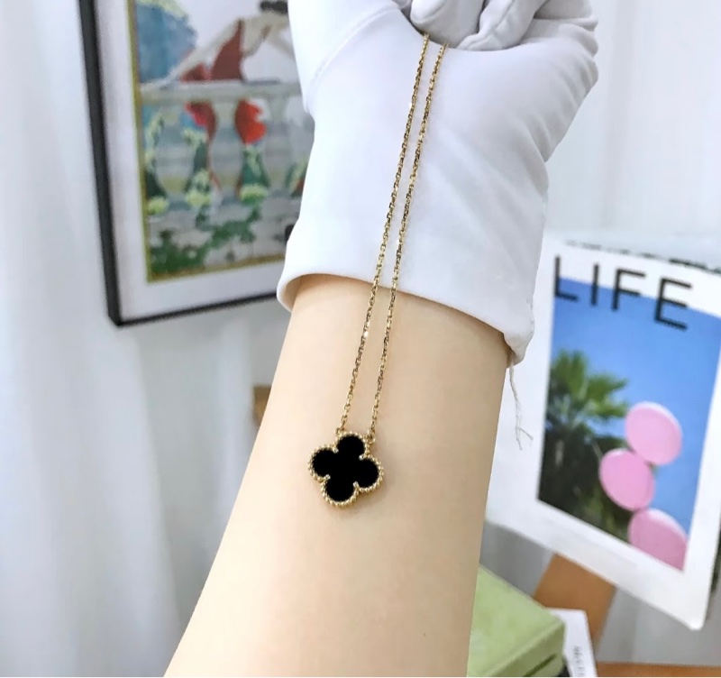 Van Cleef & Arpels vca 項鏈2021年-1