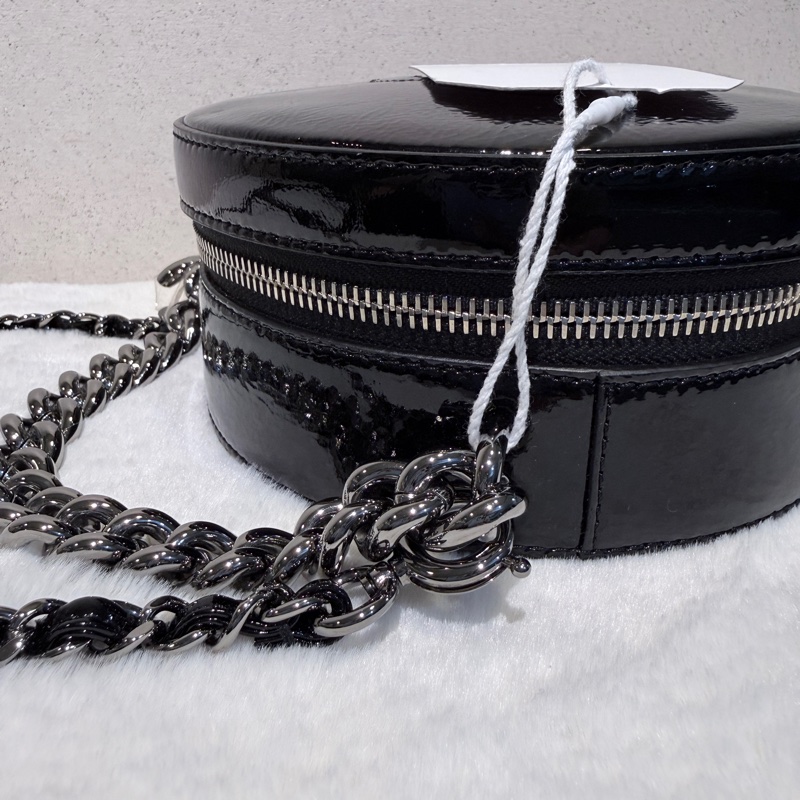 Chanel✨黑銀漆皮圓餅包鏈條包 貓頭鷹拉鍊-14