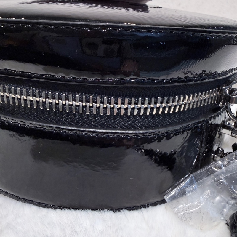 Chanel✨黑銀漆皮圓餅包鏈條包 貓頭鷹拉鍊-18