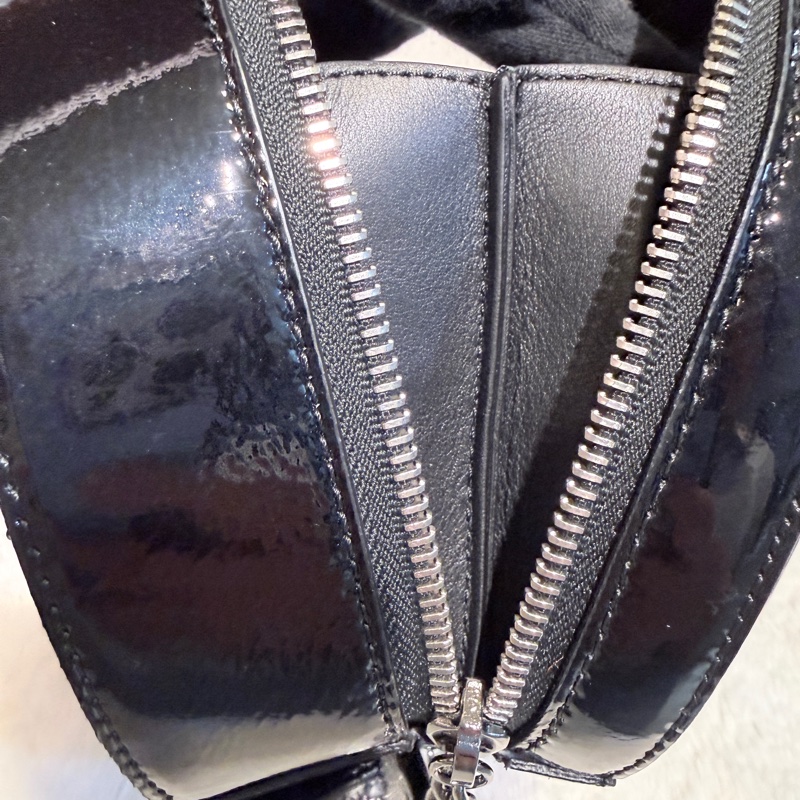 Chanel✨黑銀漆皮圓餅包鏈條包 貓頭鷹拉鍊-21