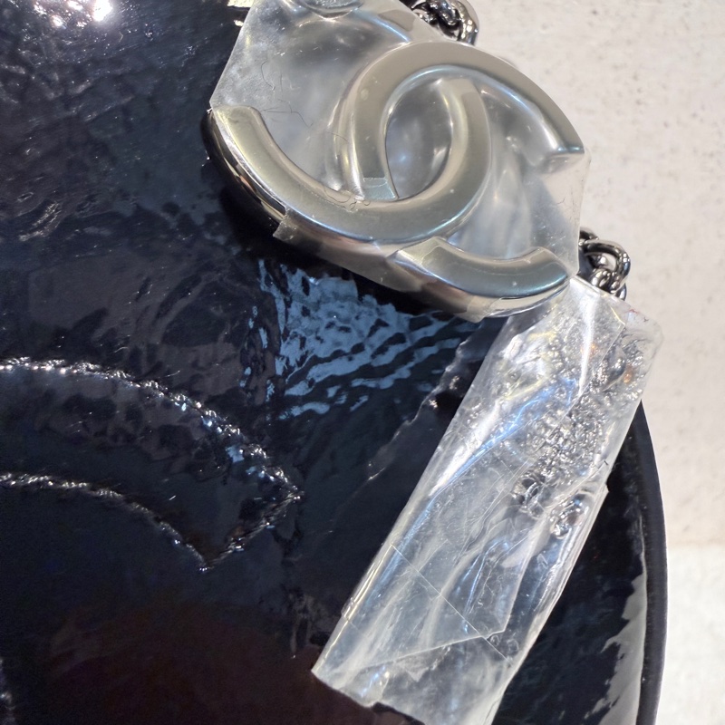 Chanel✨黑銀漆皮圓餅包鏈條包 貓頭鷹拉鍊-27