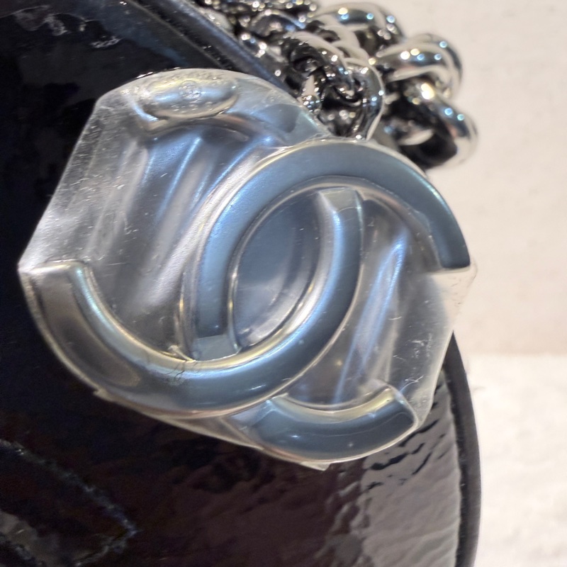 Chanel✨黑銀漆皮圓餅包鏈條包 貓頭鷹拉鍊-28