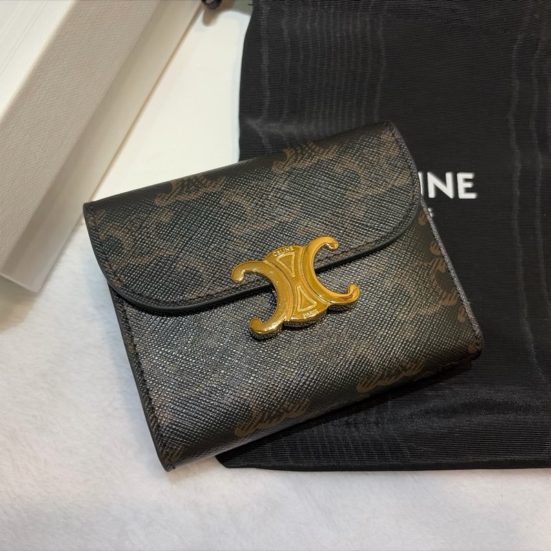 Celine 老花TRIOMPHE 三折短夾-1