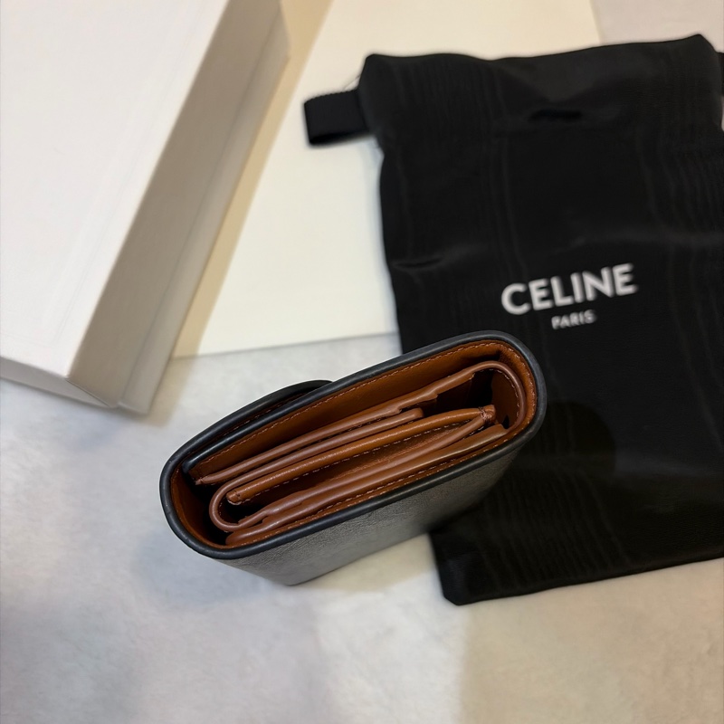 Celine 老花TRIOMPHE 三折短夾-2