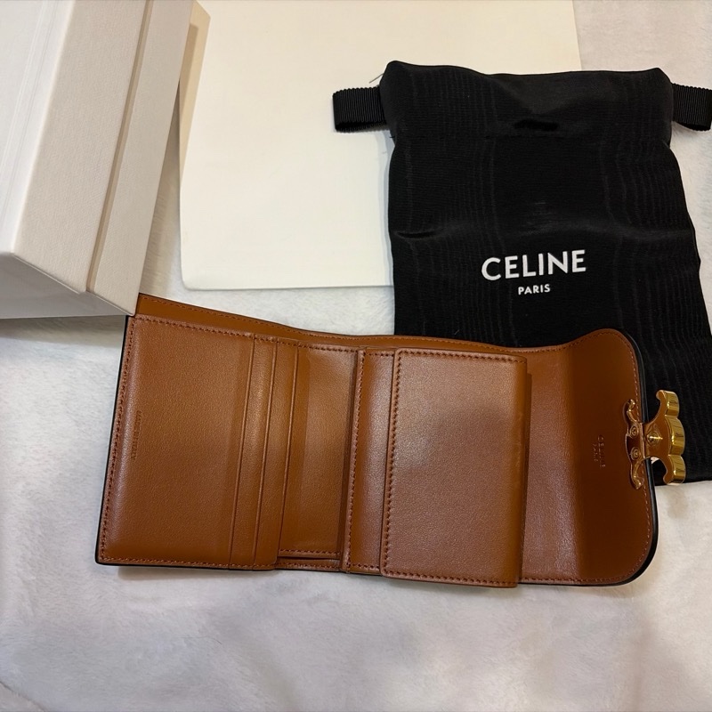 Celine 老花TRIOMPHE 三折短夾-4