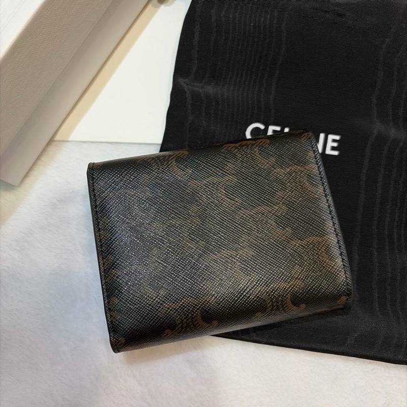 Celine 老花TRIOMPHE 三折短夾-7