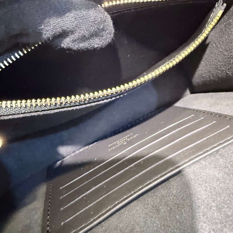 Louis Vuitton✨LV黑白刺繡1854達芙妮woc鏈條包 芯片-29