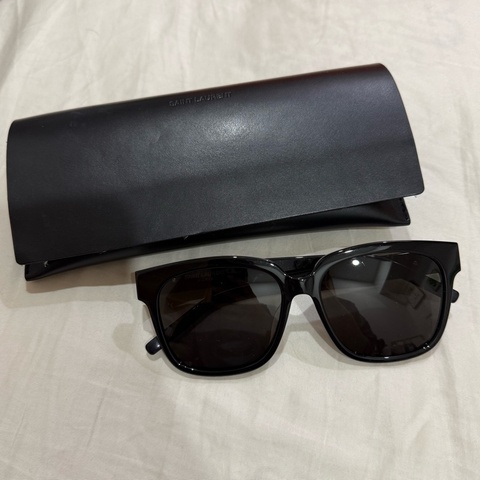 Saint Laurent YSL墨鏡 近全新