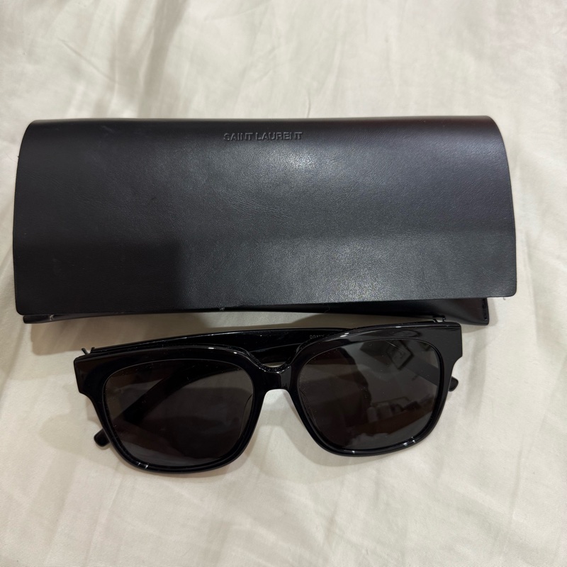 Saint Laurent YSL墨鏡 近全新-1