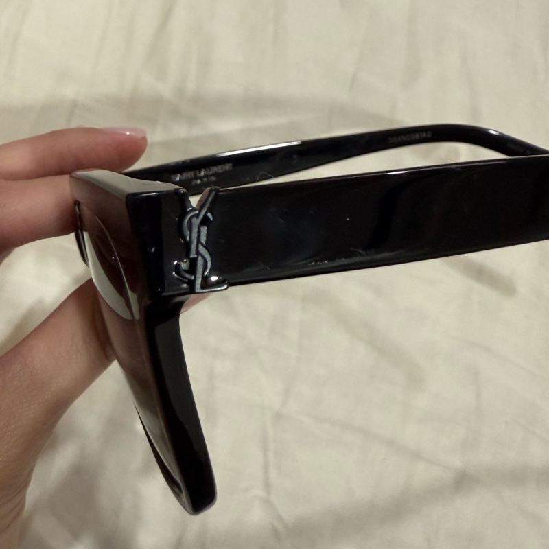 Saint Laurent YSL墨鏡 近全新-4