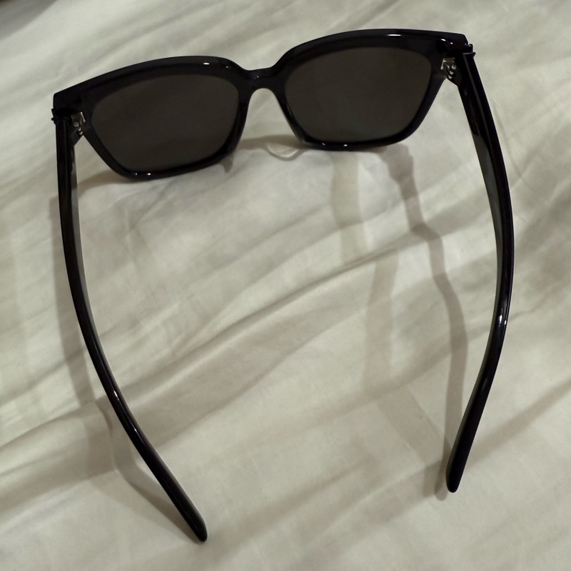 Saint Laurent YSL墨鏡 近全新-6