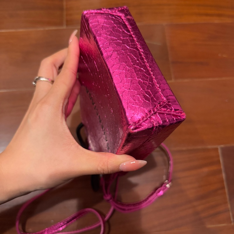 巴黎世家 斜背包-4