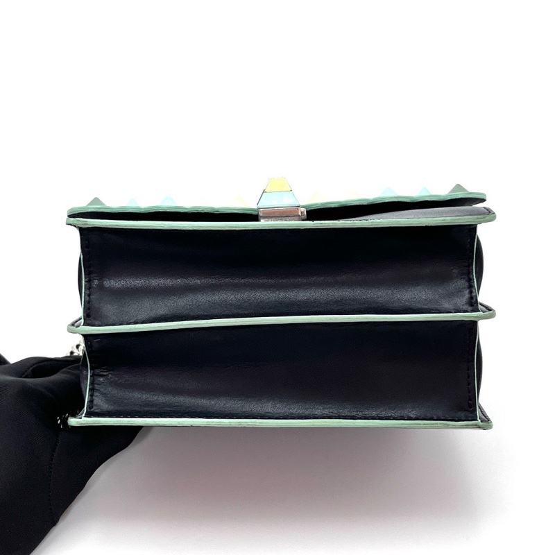 FENDI KANI小號黑色鉚釘波浪邊肩背斜背18.5*15*9 98新配件塵袋-4