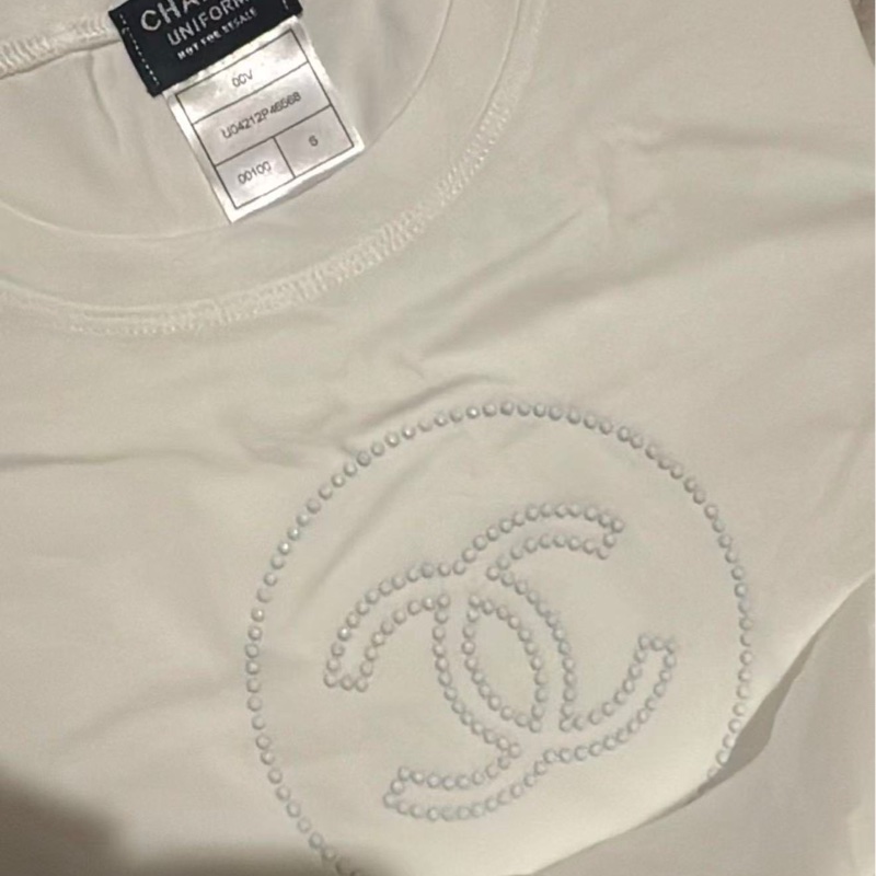 Chanel 員工 t-shirt S號 白色 胸口燙珠-0