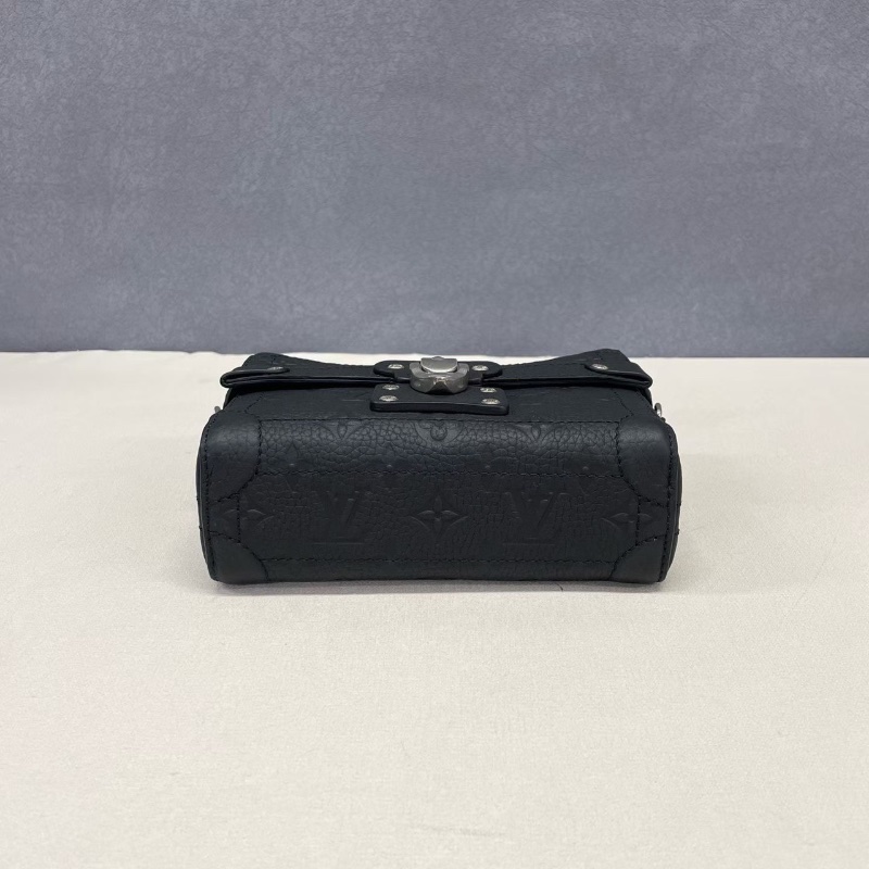 LV SOUL TRUNK 黑色銀鎖扣開合 壓花肩背斜背手提包 芯片款20*14*6cm  99新配件盒子 塵袋 肩帶-4