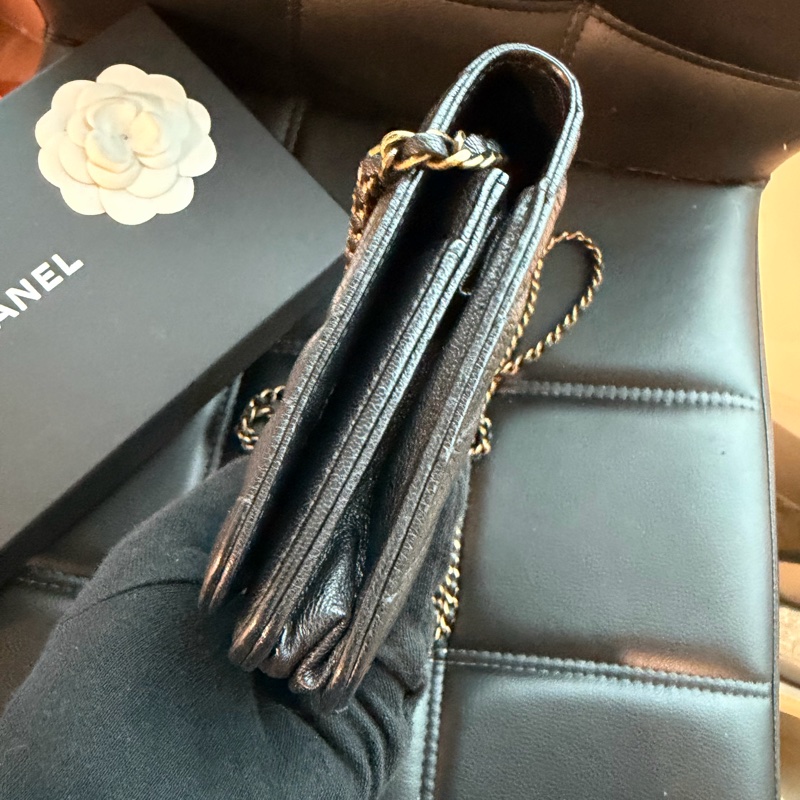 CHANEL 黑金logo手機包🖤卡夾零錢夾層🖤山羊皮-5