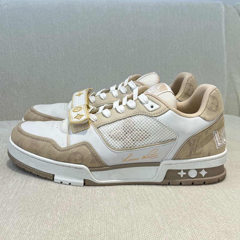 LV路易威登 Trainer系列  卡其色魔術貼 男款 牛皮 41碼-2