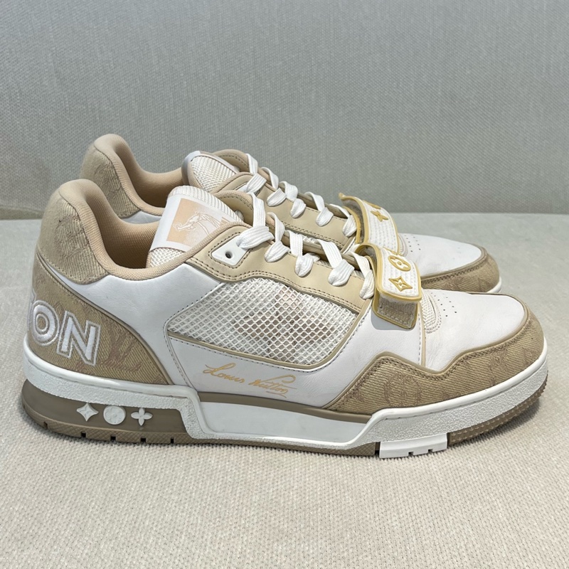 LV路易威登 Trainer系列  卡其色魔術貼 男款 牛皮 41碼-3