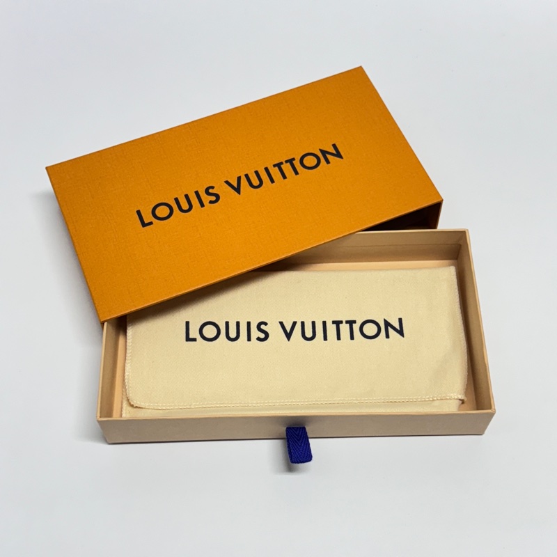 【超！級！新🎁】 LV M62236 Sarah 最新晶片款 經典老花長夾 （專櫃25,300）-2