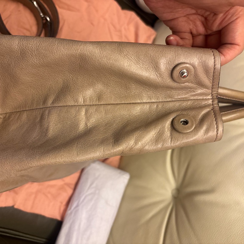 Miu Miu 手袋 油蠟皮 可手挽 側孭or crossbody-2