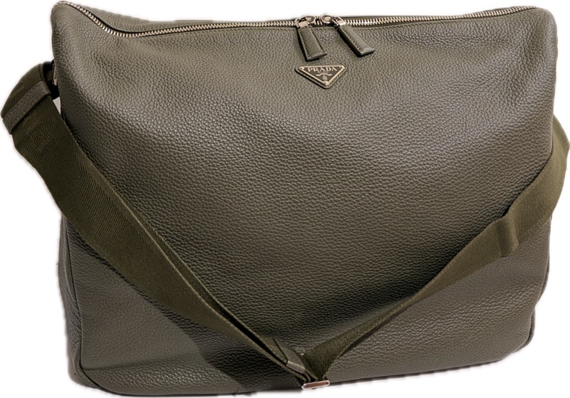 Prada皮革肩背袋 墨綠色 貨號2VH182-0