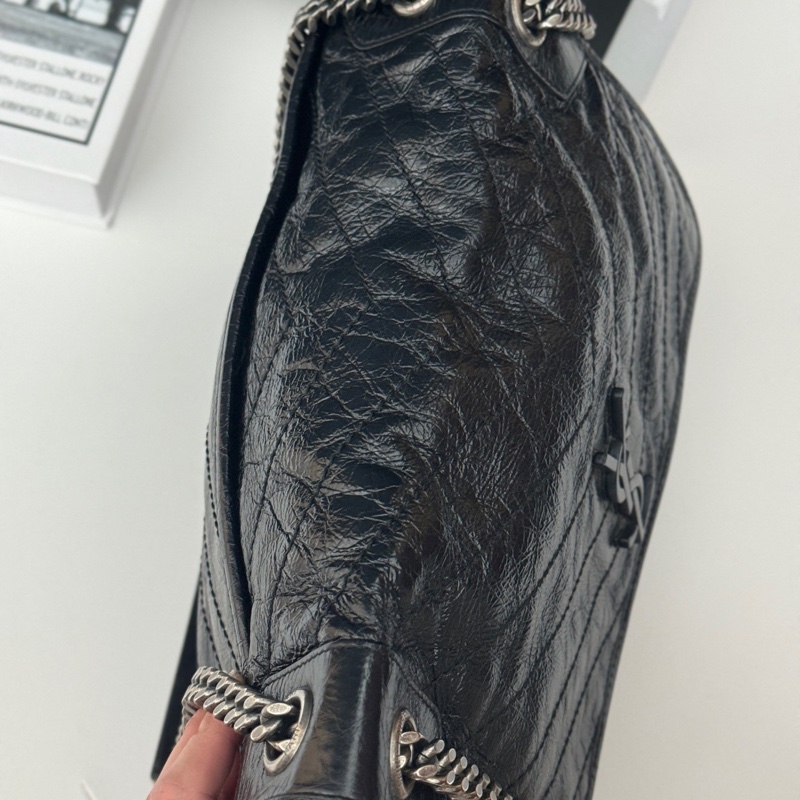 YSL聖羅蘭 Niki黑銀油蠟皮鏈條包大號-5