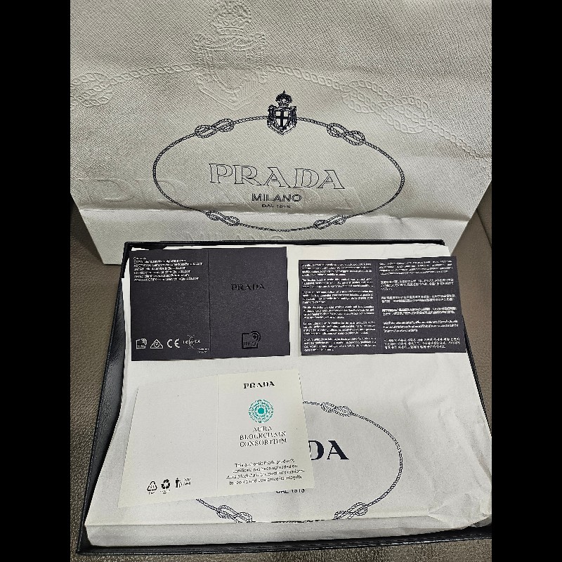 PRADA羊毛粉色圍巾-6