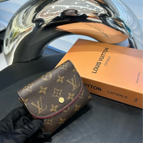 LouisVuitton老花經典款錢包 內拼紅色 經典老花 永不過時 三折款 容量很大