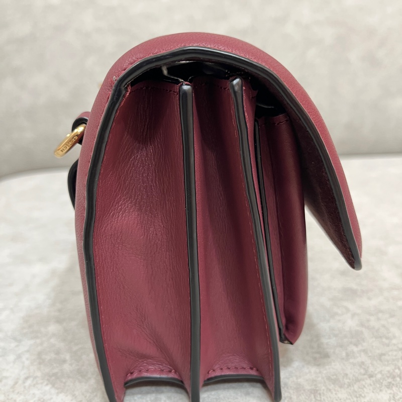 Coach牛皮腰包/斜背包（經典酒紅色）-6