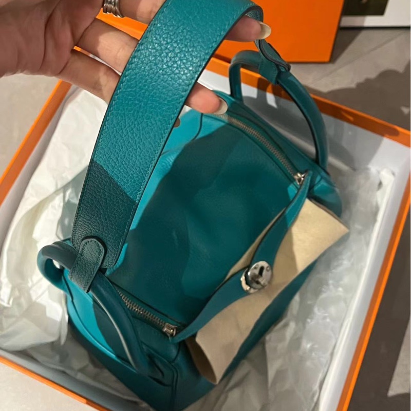 🌈Hermes💚Lindy 30💚孔雀藍色銀扣🌟98.5新🌈TC皮🌟有盒🌟lindy30🌟愛馬仕🌟-1