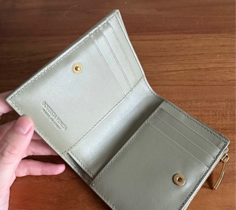 BOTTEGA VENETA 寶緹嘉 BV Small Cassette Bi-Fold 編織皮革 拉鍊 卡夾 皮夾 短夾-4