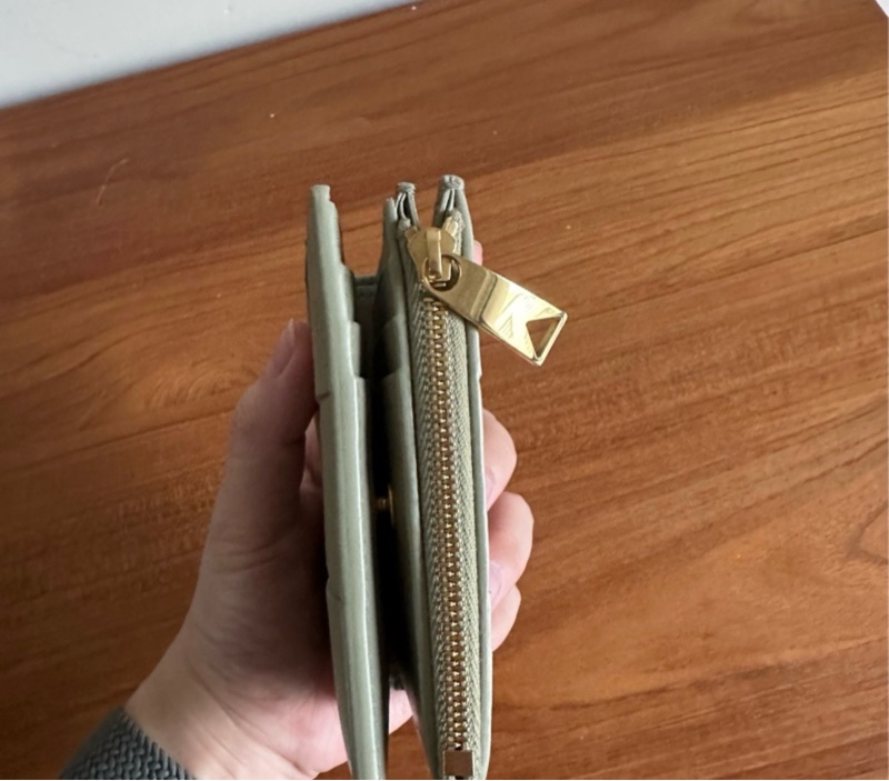 BOTTEGA VENETA 寶緹嘉 BV Small Cassette Bi-Fold 編織皮革 拉鍊 卡夾 皮夾 短夾-10