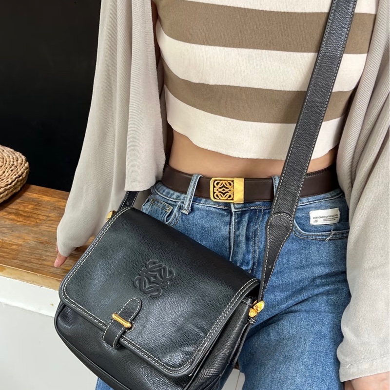 ✔️Loewe Vintage logo 金釦棕色皮帶-1