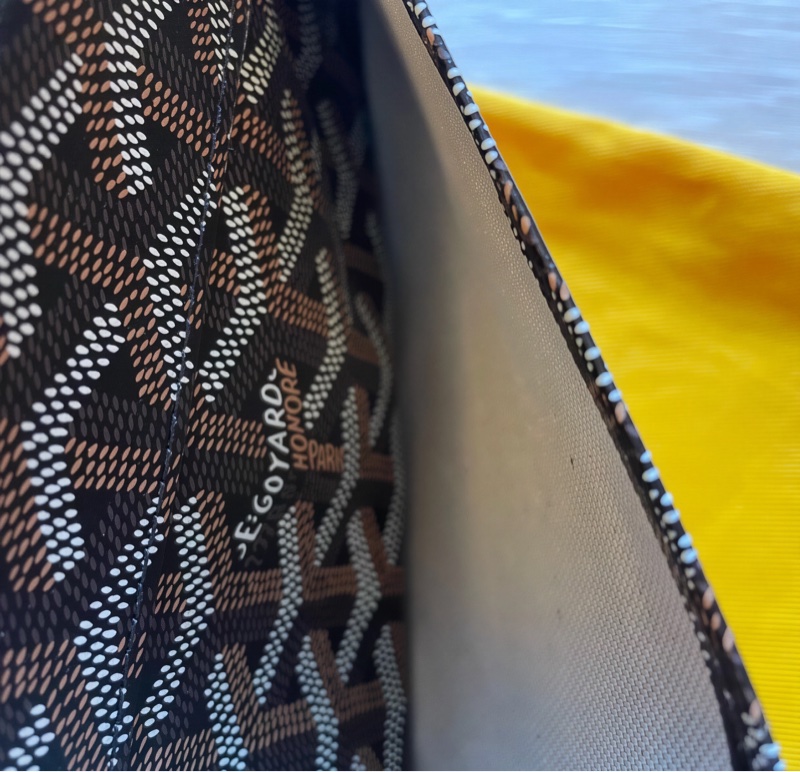 GOYARD PLUMET 經典黑信封包 LOGO AND 翻蓋扁斜背包(近全新)-19