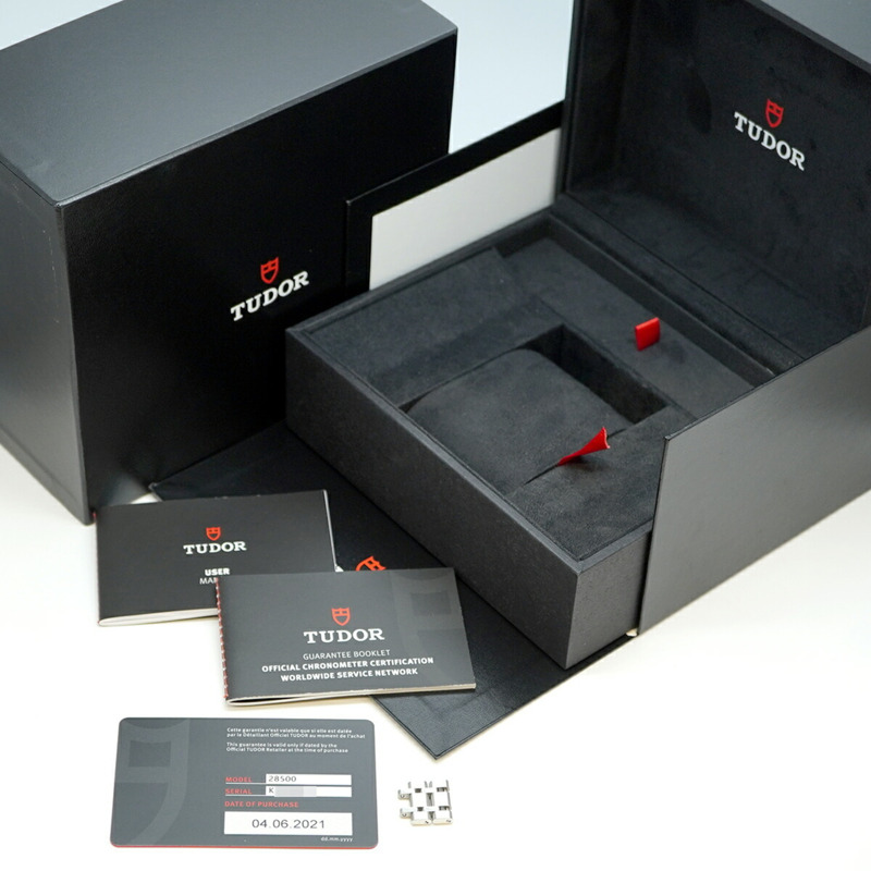 帝舵皇家28500海軍藍錶盤男士腕錶-9