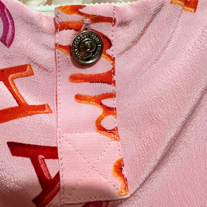 Chanel中古真絲背心44碼-1