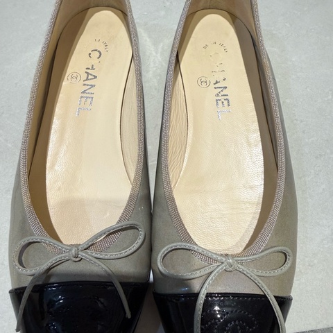 香奈兒經典芭蕾舞38尺碼鞋（2手）