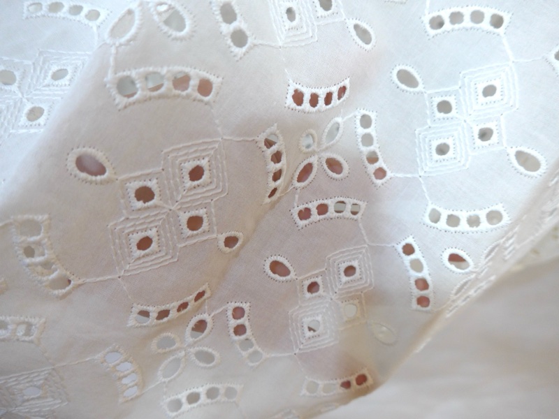 ERMANNO SCERVINO 白色精緻蕾絲襯衫 IT42-4