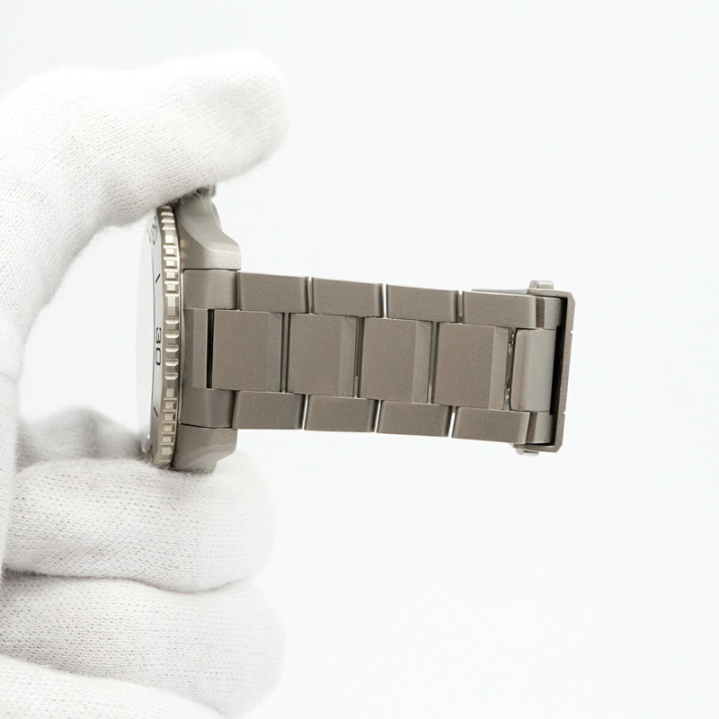 TAG Heuer 豪雅競潛系列專業200公尺潛水錶 WBP1180 黑色錶盤男士腕錶-5