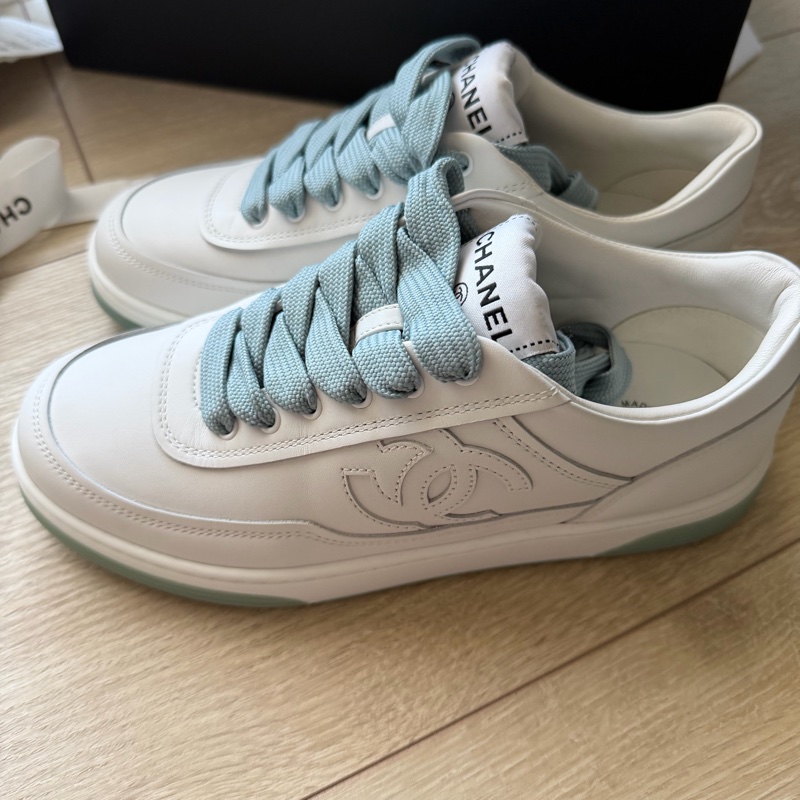 售全新香奈兒運動鞋35號-1