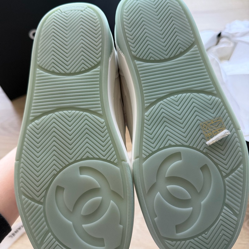 售全新香奈兒運動鞋35號-2