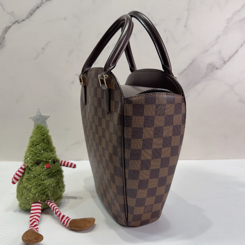 LV Sarria Seau棋盤手提包-2