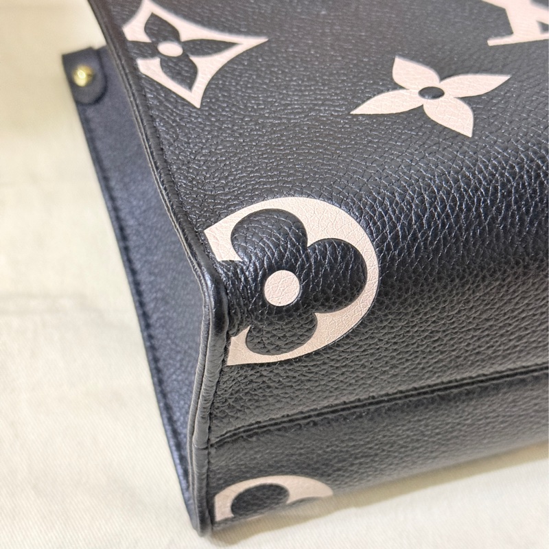 99新🎖️私物甜售🖤LV on the go黑色牛皮 小號斜背托特-28